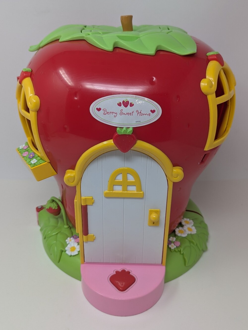 Strawberry Shortcake Berry Sweet Home Playset Bandai Vintage 2003